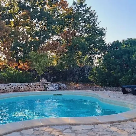 Willa Trullo I Melograni