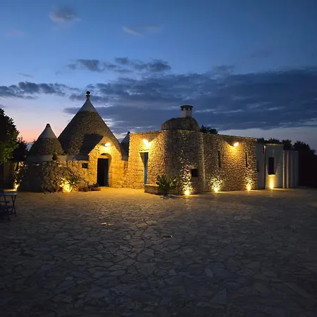 Trullo I Melograni *